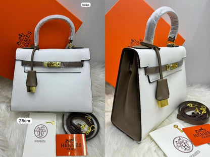 Hermes Kelly
Size : 25 * 20  cm
95 dhs🪙💕
with box 🎁

Zain115
♥️♥️♥️