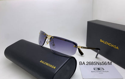 Ladies sunglasses 
70 dhs🇦🇪🇦🇪

Zain126
♥️♥️♥️