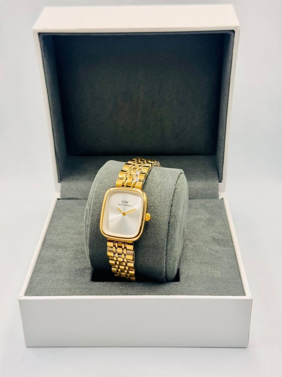 DW Ladies
*New Arrival*🔥
60 dhs✅

Zain08
♥️♥️♥️