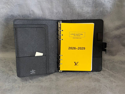 LV
Agenda 
350 dhs💓

Zain179
♥️♥️♥️