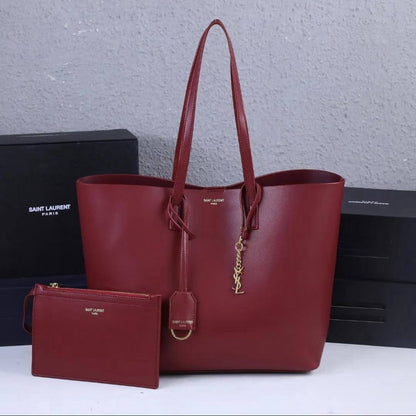 YSL
100 dhs🪙🌺

Good quality with zipper

Zain35
♥️♥️♥️