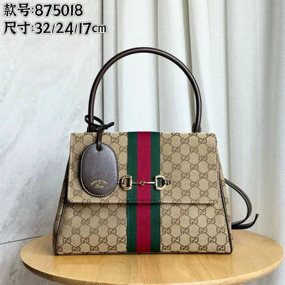 Chanel 
100 dhs✅

Zain143
♥️♥️♥️