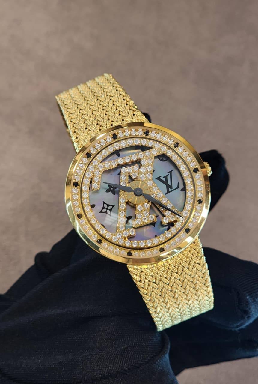 Lv watch for ladies good quality 
180 dhs✅

Zain59
♥️♥️♥️