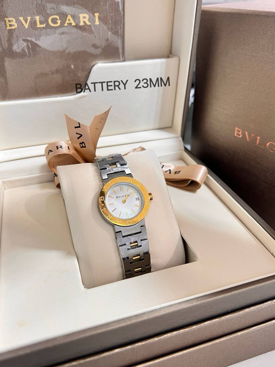 Bvlgari 
Master
230 dhs🪙🌨️

Zain85
♥️♥️♥️