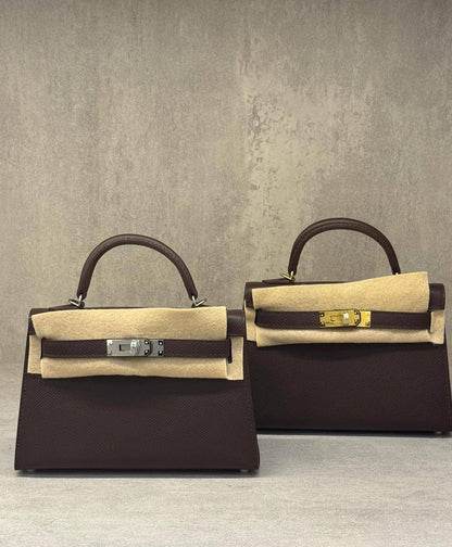 Hernes
𝐇𝐞𝐫𝐦𝐞𝐬 𝐌𝐢𝐧𝐢 𝐊𝐞𝐥𝐥𝐲 𝟏𝟗𝐜𝐦 
𝐇𝐚𝐧𝐝 𝐌𝐚𝐝𝐞 
1350 dhs✅🖤🌴

ETAG4
♥️♥️♥️