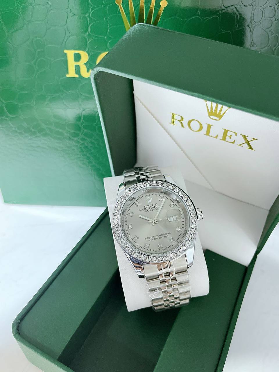 Rolex
65 dhs🪙🪙

Zain45
♥️♥️♥️
