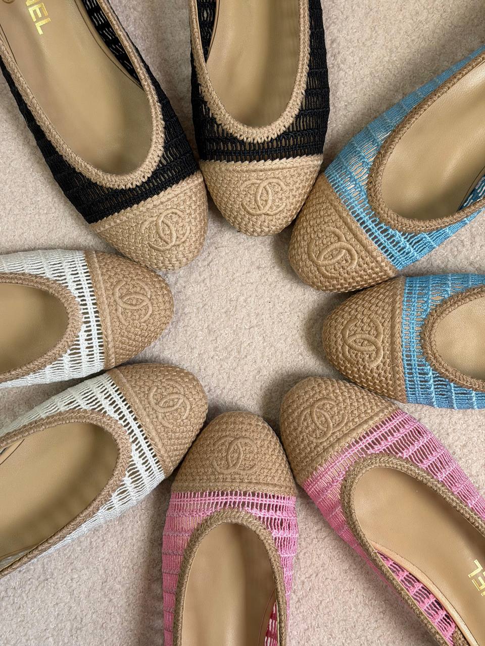 Chanel 
𝑨𝑨𝑨 𝑸𝒖𝒂𝒍𝒊𝒕𝒚
𝑺𝒊𝒛𝒆 𝟑𝟔 𝒕𝒐 𝟒2 
450 dhs✅

Zain81
♥️♥️♥️