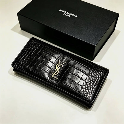 YSL
MASTER QUALITY 
WITH BOX 
230 dhs🇦🇪🇦🇪
(leather )

Zain295
♥️♥️♥️