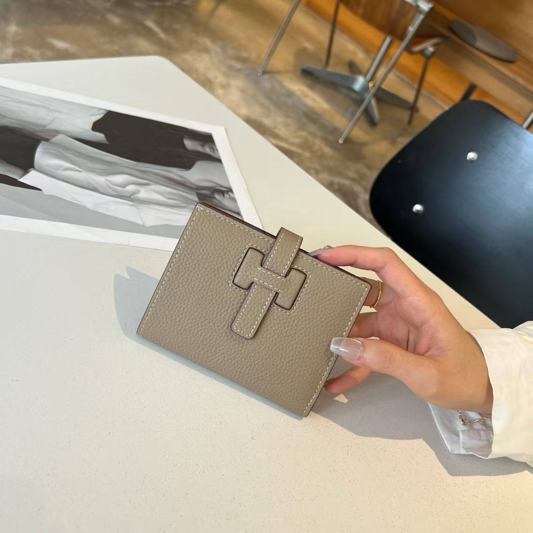 💝  *Hermes*💝
💝*Super Master*💝
250 dhs🪙🌨️

Zain275
♥️♥️♥️