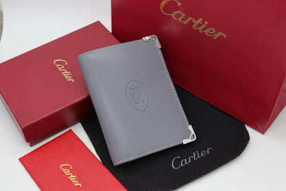 Cartier 
65 dhs🪙🌨️

Zain33
♥️♥️♥️