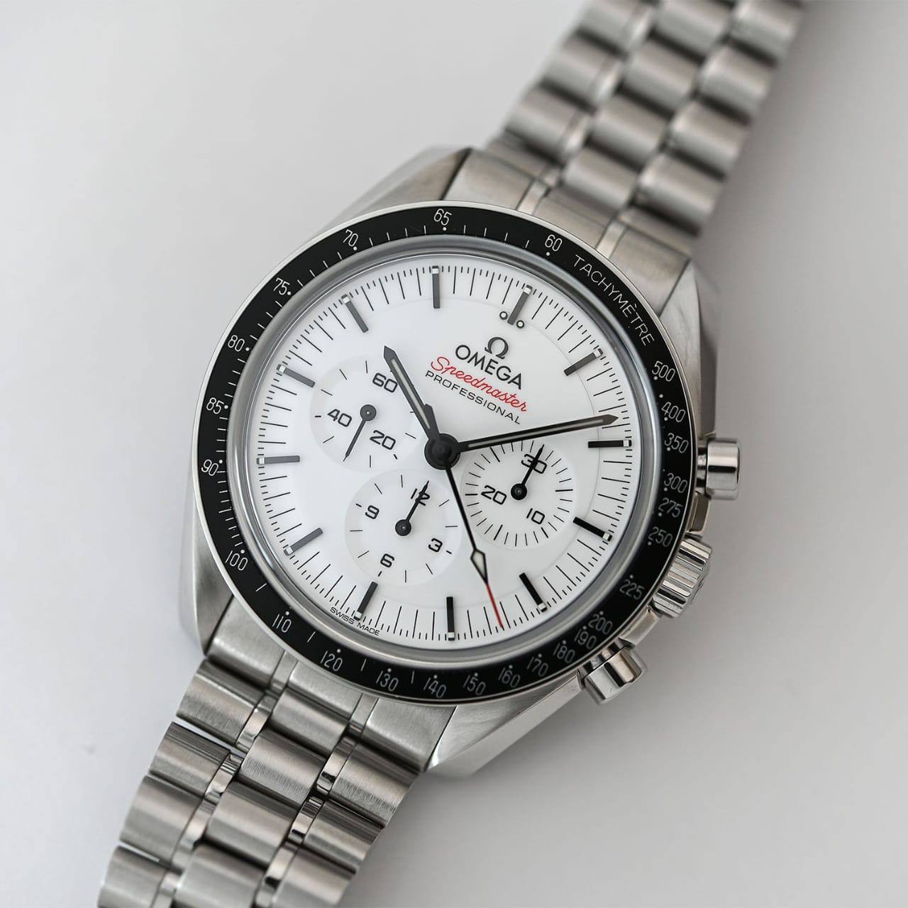 Omega watch for men 
good quality 
260 dhs🪙💚

Zain59
♥️♥️♥️