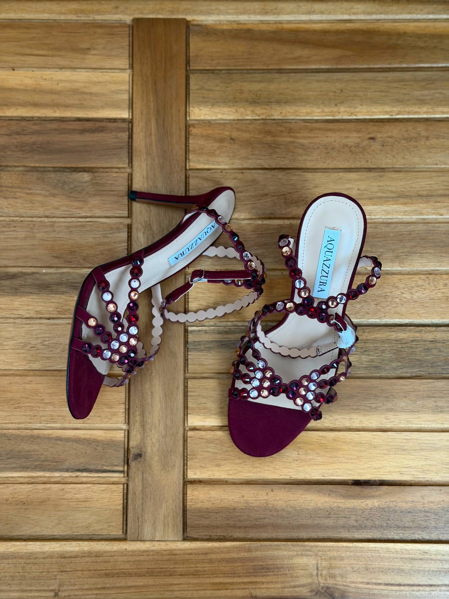 Aquzzura 
Size 36-41
_Super master high quality_🪡
450 dhs✅

Zain176
♥️♥️♥️