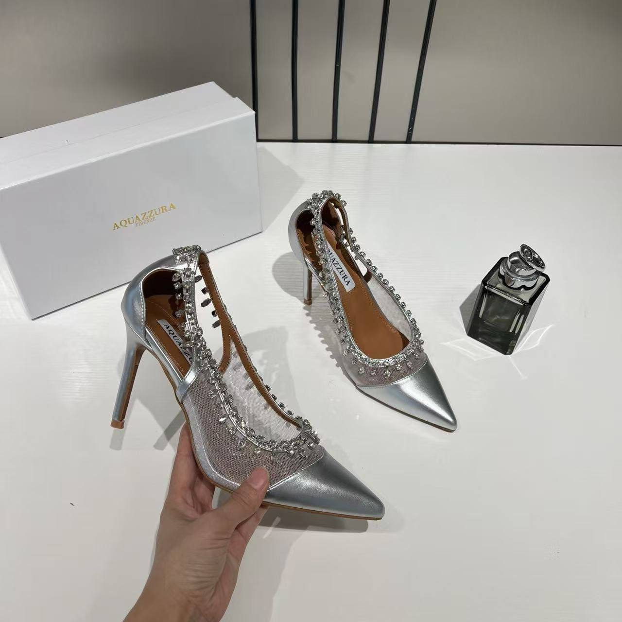 NEW CAME😍
AQUAZZURA HEEL👠
GOOD QUALITY✅
130 dhs🌺
*36 TO 41*

Zain40
♥️♥️♥️