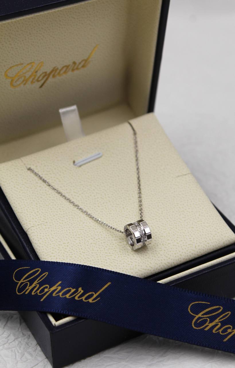 *Chopard* 💎
🆕🎉🥳🎊🆕
↗️ *Super Master Quality ®️*
Ice cube with stones ⤵️
Necklace & earrings ⤴️
For Price 👇 WTSP Text Zain 0568585901

Zain106
♥️♥️♥️