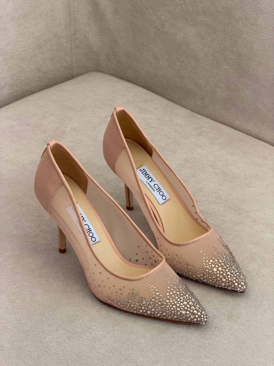 JIMMY CHOO 
QUALITY:SUPER MASTER 😍💥
450 dhs🇦🇪🇦🇪

Zain319
♥️♥️♥️