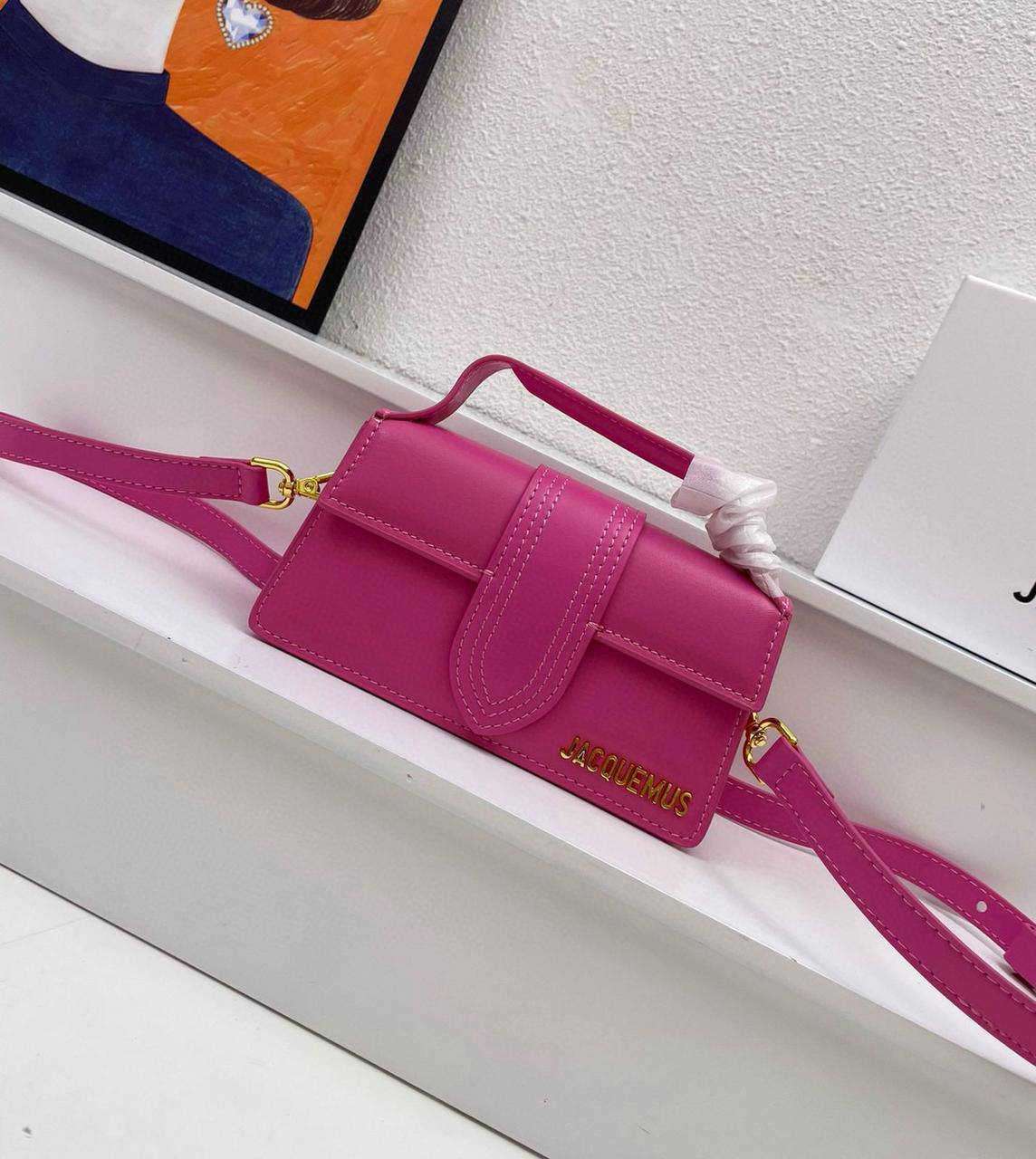 JACQUEMUS 
NEW CAME 

WITH BOX  🎁🎁🎁

105 dhs💓
*Size 20cm*

Zain39
♥️♥️♥️
