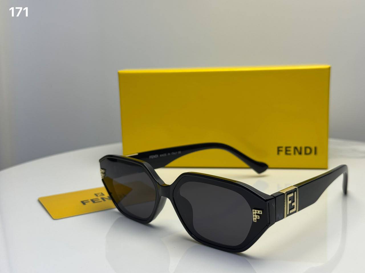 Sunglasses
65 dhs✅

Zain182
♥️♥️♥️