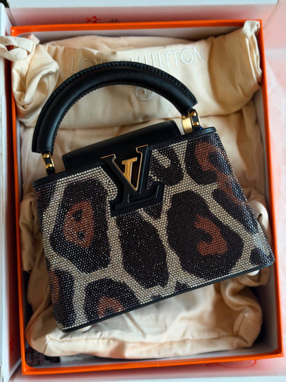 LV

For Price 👇 WhatsApp✅
0568585901 
0507557372
0552275751 Owner Zain 👌

ZainETAG 4
♥️♥️♥️