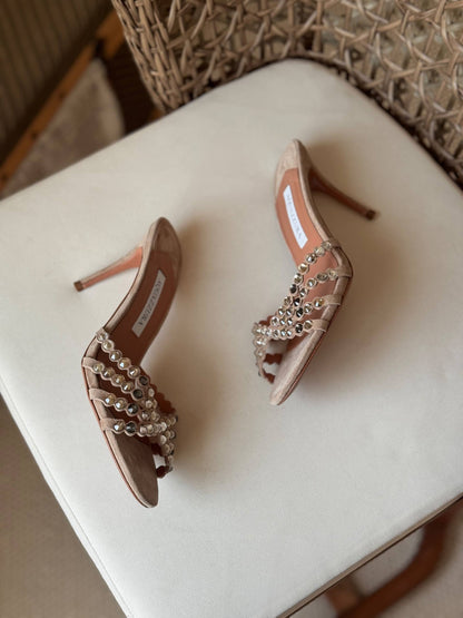 🩶 AQUAZZURA 🩶

✨ new Collection
👠 36–41
💎 Premium Quality
🔥 Super Master
💰430 dhs🇦🇪🇦🇪

Zain198
♥️♥️♥️