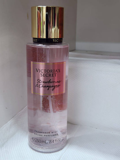Victoria Secret 
Mist + Lotion
20 dhs❣️
10 Pcs Mix 110 dhs❣️

Zain87
♥️♥️♥️