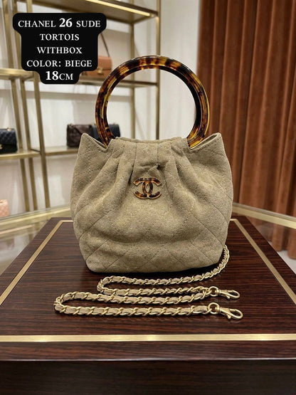 Chanel 26 sᴜᴇᴅᴇ ʙᴀɢ
ᴍɪɴɪ ᴘᴏᴜᴄʜ ᴛᴏᴘ ʜᴀɴᴅʟᴇ
 ᴘʟᴇxɪɢʟᴀss ᴛᴏʀᴛᴏɪsᴇ 
ᴡɪᴛʜ ɢᴏʟᴅ ᴄʜᴀɪɴ
ᴡɪᴛʜʙᴏx
🎁🎁🎁

sᴜᴇᴅᴇ ʟᴇᴀᴛʜᴇʀ 

sɪᴢᴇ:18ᴄᴍ
90 dhs✅

Zain56
♥️♥️♥️
