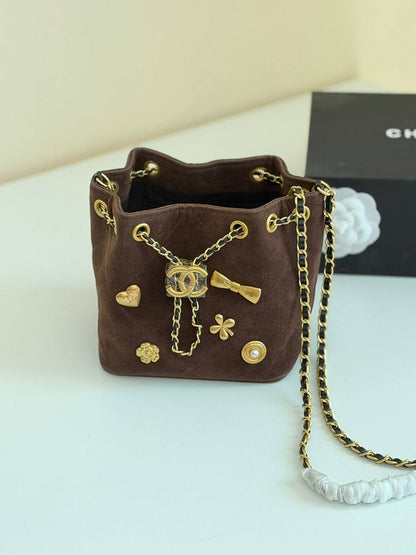 Chanel
Master
180 dhs✅

Zain134
♥️♥️♥️