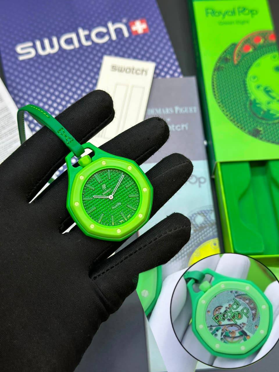 Swatch Royal pop good quality with box and papper bag and guarante card cataluck 
120 dhs🇦🇪🇦🇪

Zain59
♥️♥️♥️