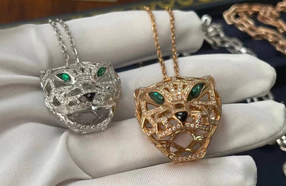 CARTIER
Necklace 
Big: 25mm💕
Master

With normal box 🎁
100 dhs🇦🇪🇦🇪

With master box🎁
125 dhs🇦🇪🇦🇪

Zain263
♥️♥️♥️