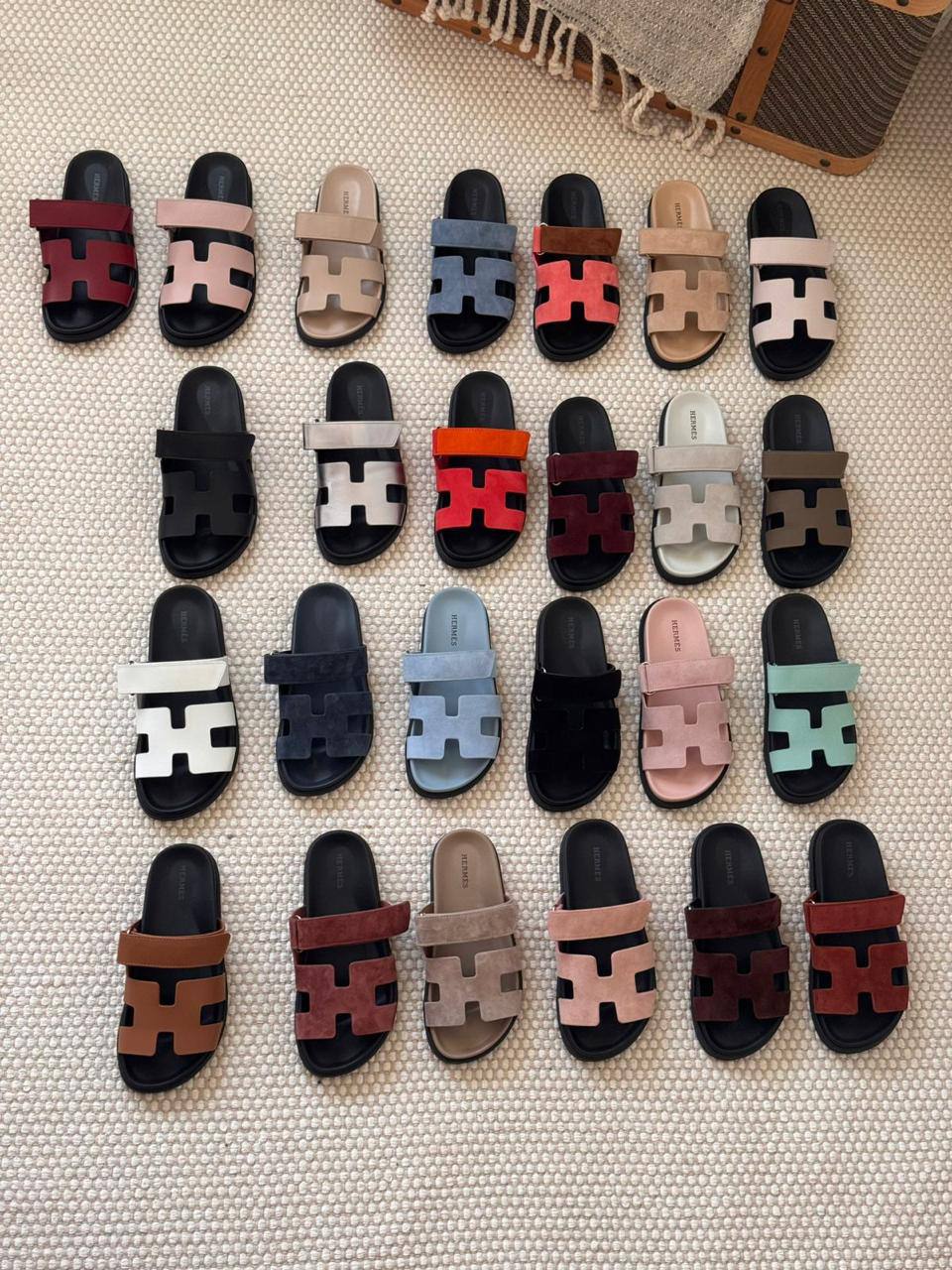 🩶 HERMES 🩶
✨ New Collection
👠 36–41
💎 Premium Quality
🔥 Super Master
450 dhs💛

Zain198
Zain309
♥️♥️♥️