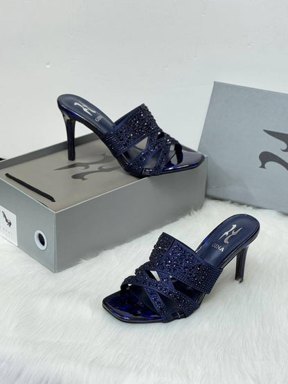 Gina - YSL

New arrived 
Size 36 to 41

115 dhs🪙🌨️

Zain21
♥️♥️♥️