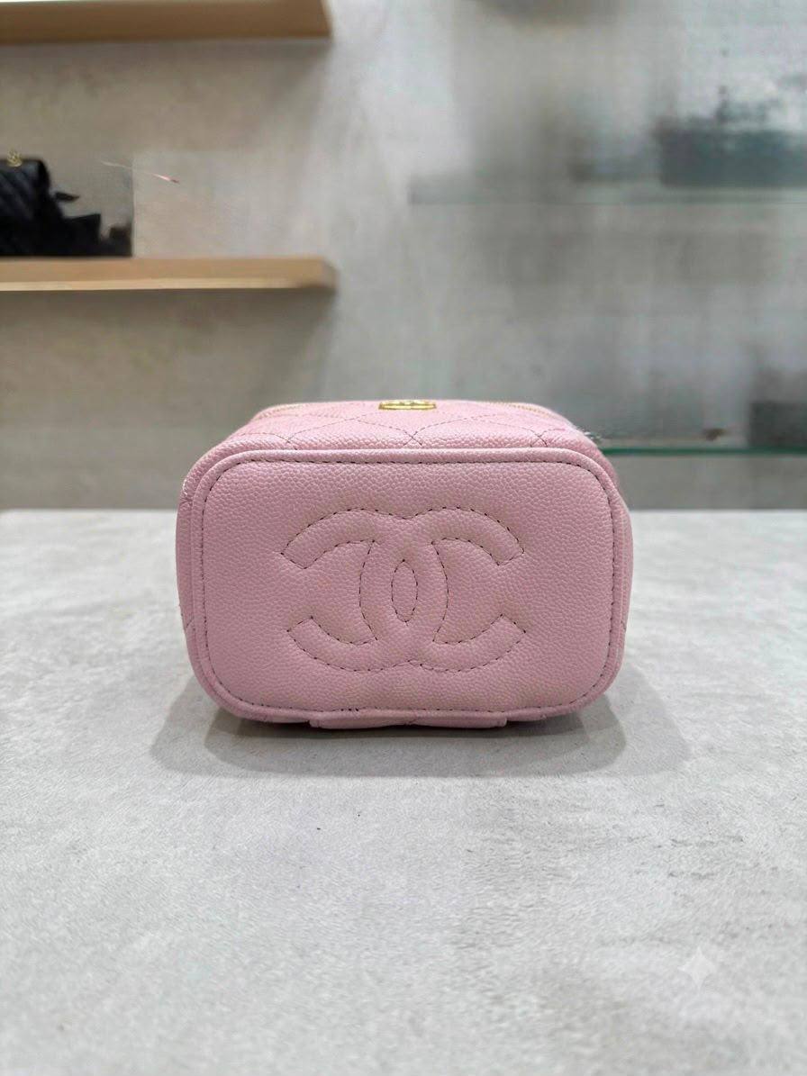 Chanel sᴍᴀʟʟ ᴠᴀɴɪᴛʏ
ᴛᴏᴘ ʜᴀɴᴅᴅʟᴇ/ʟᴏɴɢ ᴄʜᴀɪɴ
ɢᴏʟᴅʜᴀʀᴅᴡᴀʀᴇ
ᴡɪᴛʜʙᴏx
ᴄᴀᴠɪᴀʀ ᴍᴀᴛᴇʀɪᴀʟ
sɪᴢᴇ:𝟏𝟐ᴄᴍ
95 dhs✅

Zain56
♥️♥️
