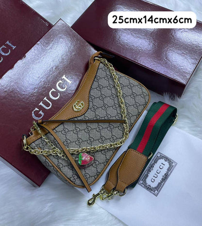 Gucci
100 dhs✅ 
with box

Zain72
♥️♥️♥️
