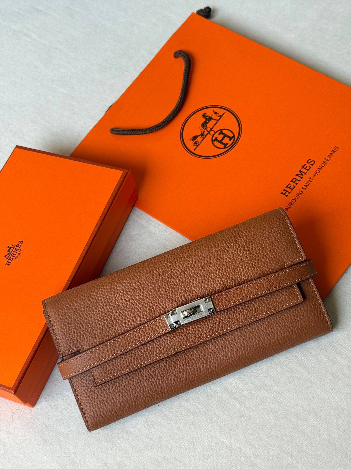 Hermes
💝*Super Master*💝
350 dhs💚

Zain275
♥️♥️♥️