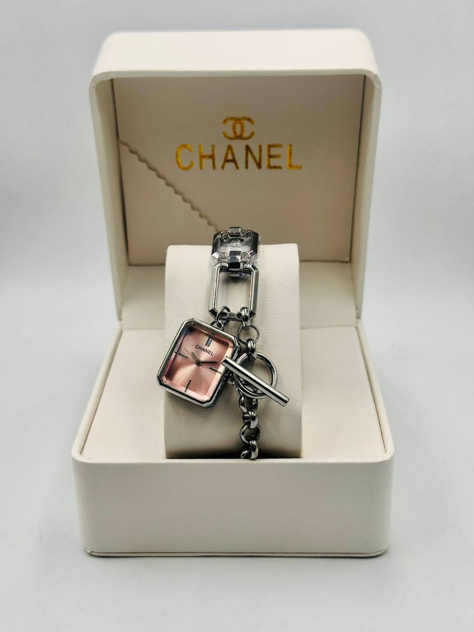 Chanel Ladies
55 dhs✅

Zain08
♥️♥️♥️