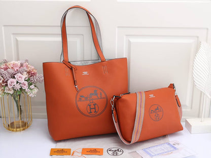 Hermes 
110 dhs🇦🇪🇦🇪

Zain235
♥️♥️♥️