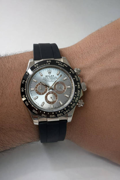 Rolex watch 
for men 
good quality 
automatic 
230 dhs💓

Zain59
♥️♥️♥️