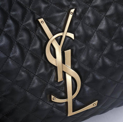 YSL 

NEW CAME 

HIGH QUALITY

125 dhs🪙🌨️

Zain39
♥️♥️♥️