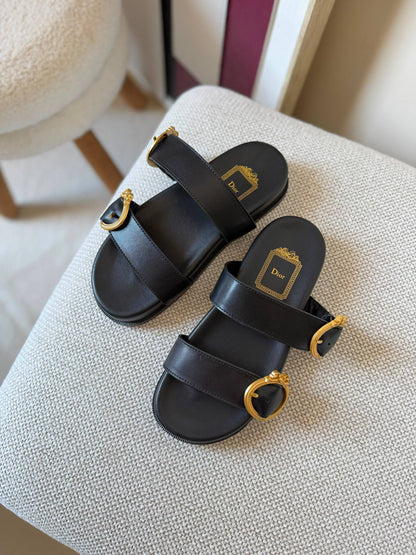 𝐃𝐈𝐎𝐑

𝐕𝐈𝐏 𝐐𝐔𝐀𝐋𝐈𝐓𝐘

𝐒𝐈𝐙𝐄 {35 𝐭𝐨 42} 
480 dhs🇦🇪🇦🇪

Zain81
♥️♥️♥️