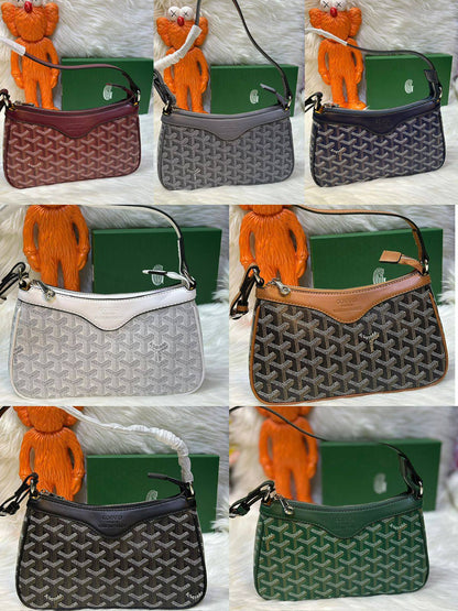 Goyard
good quality, comes 
with box, 

🎁🎁🎁

size... 24 *14 cm
80 dhs❣️

Zain12
♥️♥️♥️