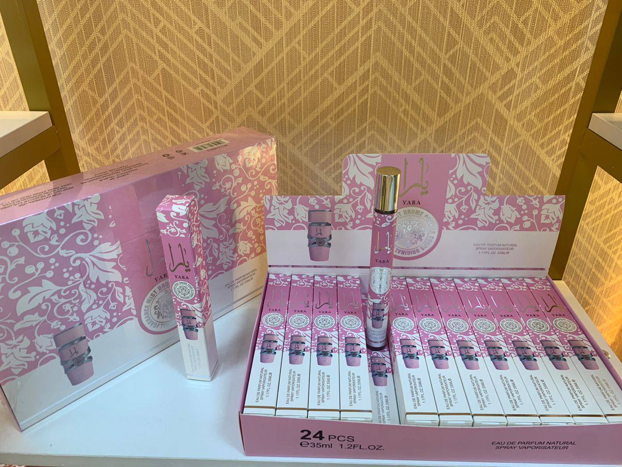 Perfume Boxes
95 dhs✅
box 24pcs 
35ml each bottle.

Zain211
♥️♥️♥️
