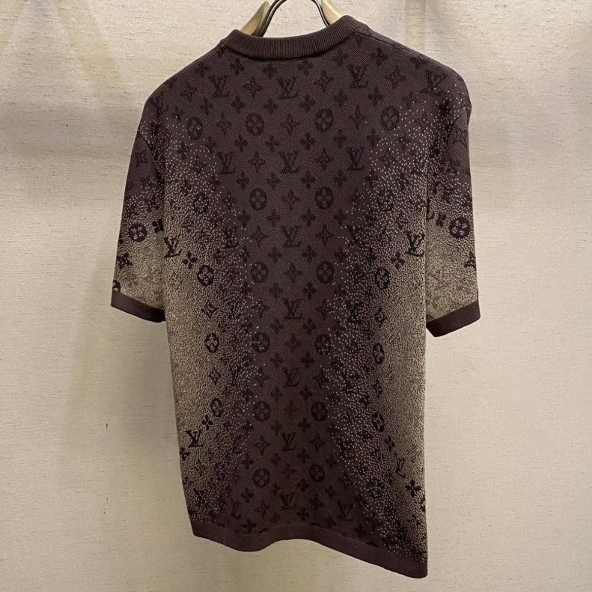 LV
Men’s Tshirt 
Master Quality 

SMLXLXXL 
330 dhs🇦🇪🇦🇪🇦🇪

Zain276
♥️♥️♥️