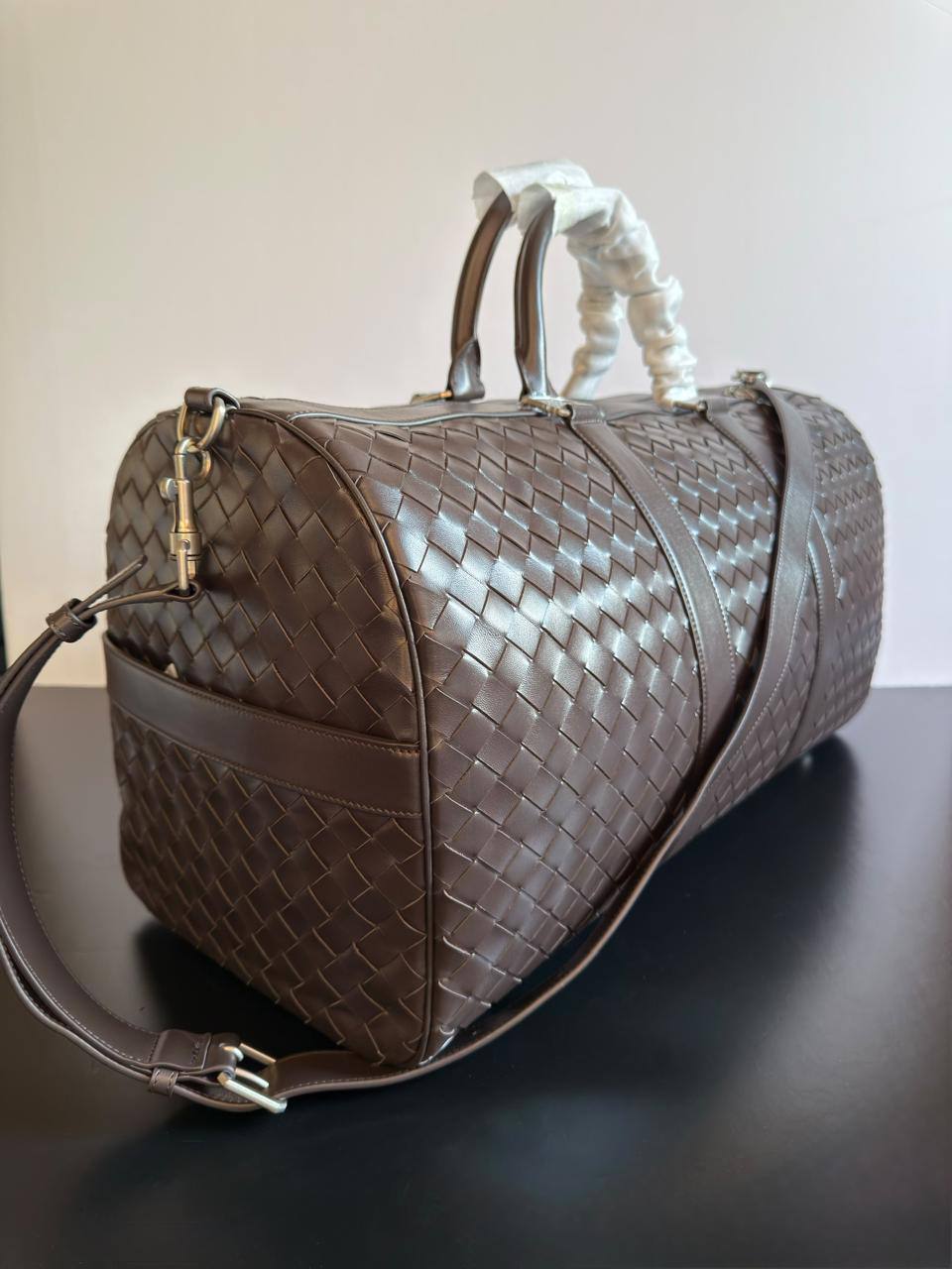 Bottega
Super Master Quality
For Price 👇 WhatsApp✅
0568585901 
0507557372
0552275751 Owner Zain 👌

Zain340
♥️♥️♥️