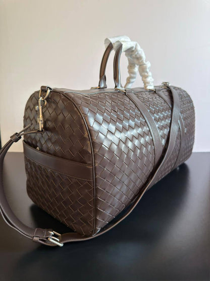 Bottega
Super Master Quality
For Price 👇 WhatsApp✅
0568585901 
0507557372
0552275751 Owner Zain 👌

Zain340
♥️♥️♥️