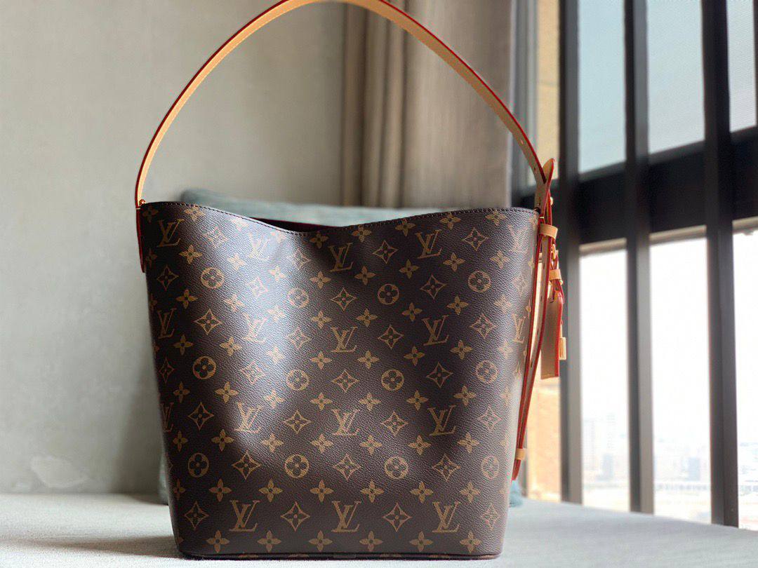 NEW COLLECTION 
GUCCI
Premium quality 
WITH ORIGINAL 
PACKAGING

For Price 👇 WhatsApp✅
0568585901 
0507557372
0552275751 Owner Zain 👌

Zain320
♥️♥️♥️