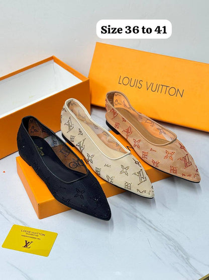 𝐋𝐕 𝐍𝐄𝐖 𝐃𝐎𝐋𝐋 𝐒𝐇𝐎𝐄𝐒
💯𝙃𝙞𝙜𝙝 𝙌𝙪𝙖𝙡𝙞𝙩𝙮
Size 36-37-38-39-40-41
100 dhs🌺

Zain86
♥️♥️♥️