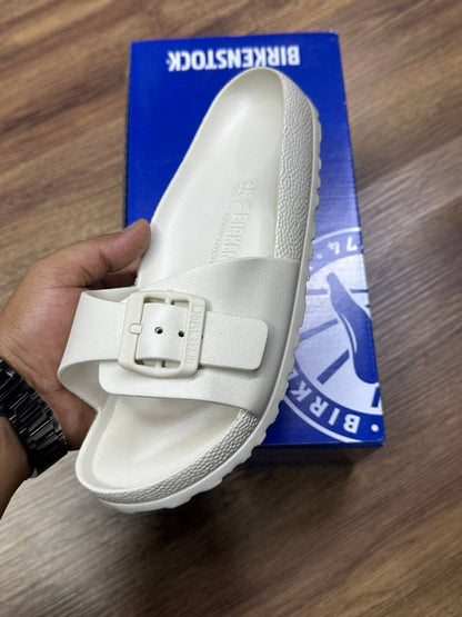 Birkenstock
Size 36 TO 41
95 dhs✅

Zain183
♥️♥️♥️