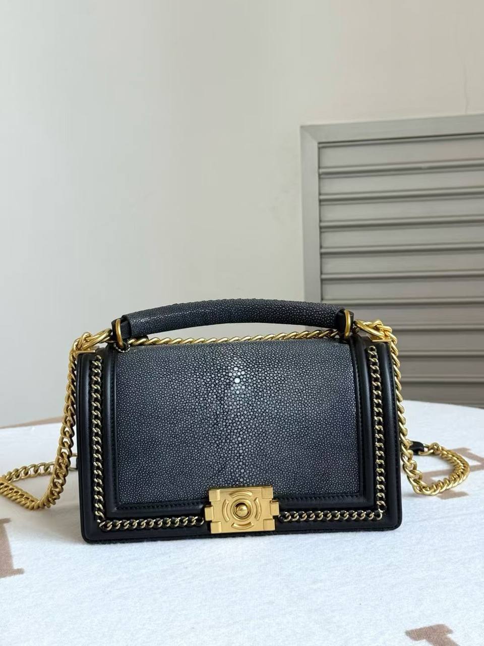 Chanel Boy Bag features unique stingray skin texture and polished gold hardware❤️❤️
Italian leather 💯💯
For Price 👇 WhatsApp✅
0568585901 
0507557372
0552275751 Owner Zain 👌

Zain71
♥️♥️♥️