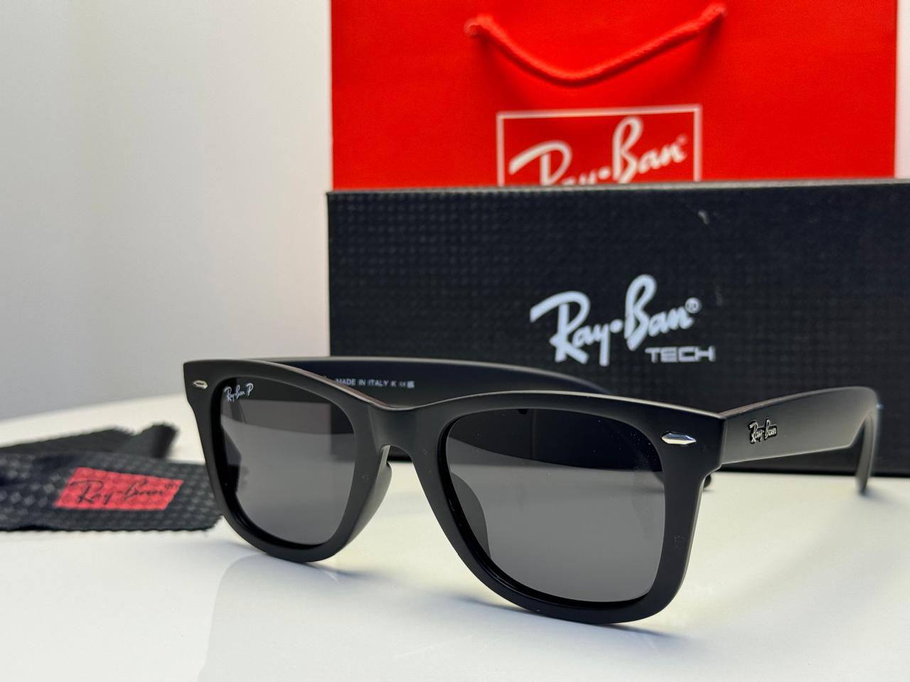 Ray Ban
55 dhs✅

Zain182
♥️♥️♥️