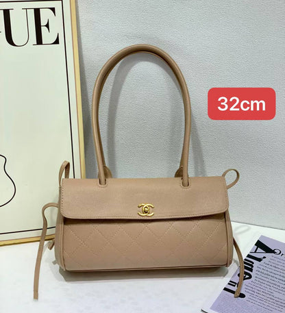 Chanel
120 dhs🇦🇪🇦🇪

Zain102
♥️♥️♥️