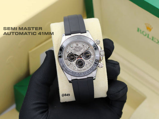 ROLEX DAYTONA SEMI MASTER QUALITY 41MM

*AUTOMATIC*

450 dhs🇦🇪🇦🇪

Zain58
♥️♥️♥️